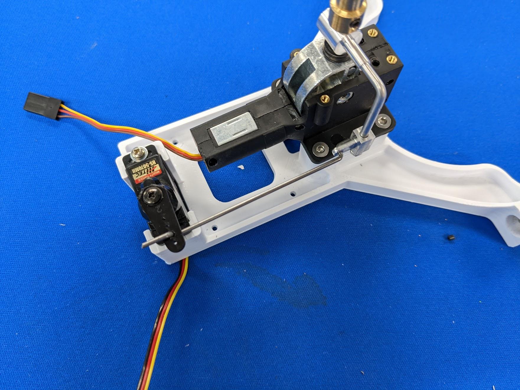 Nose retract and steering servo mounted