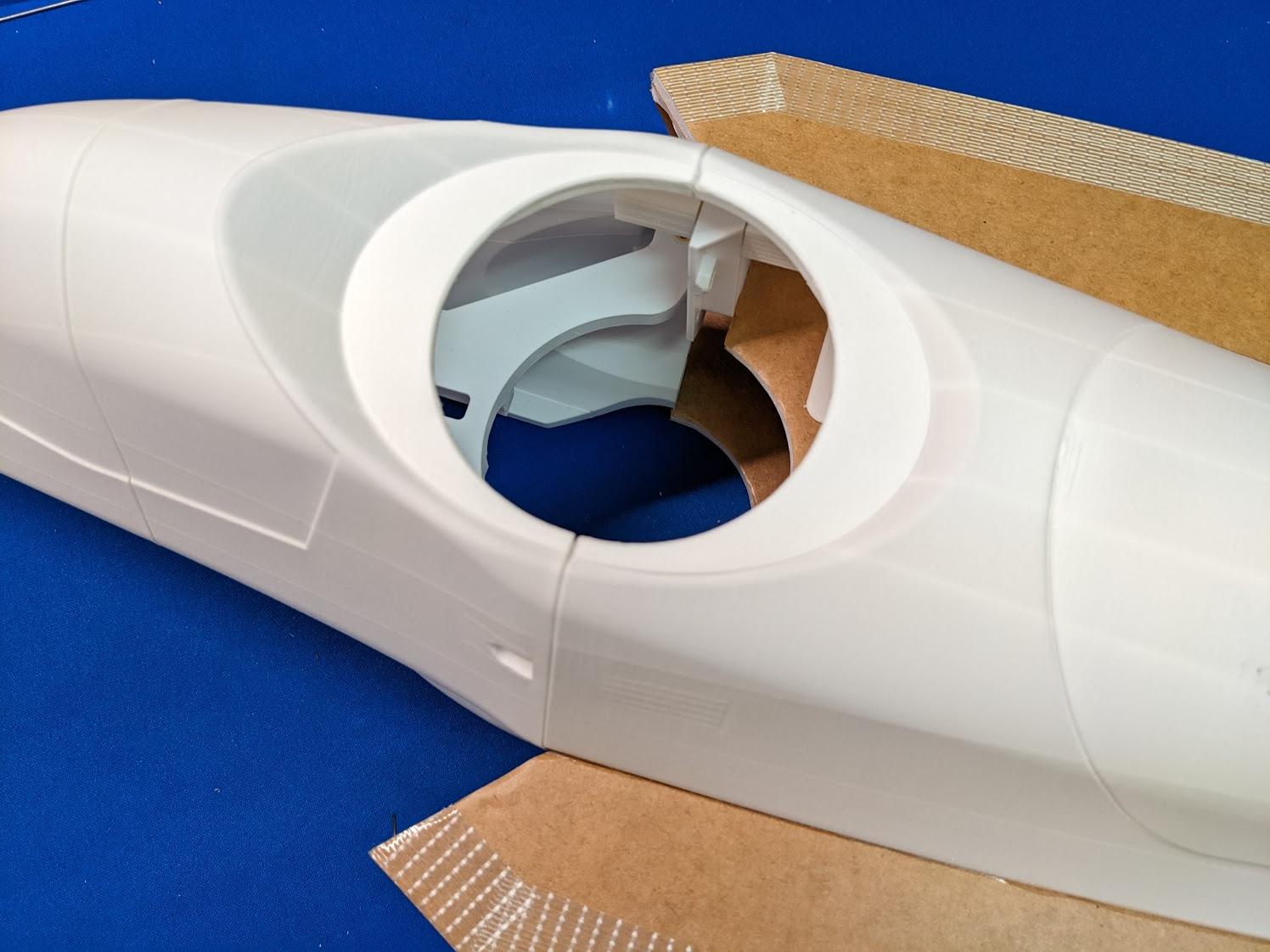 Nose interlocked with the upper fuselage