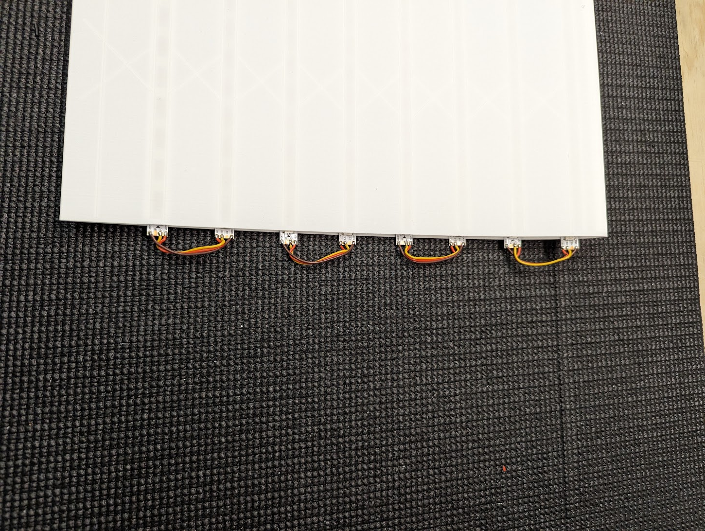 Joiner leads soldered on the tip side