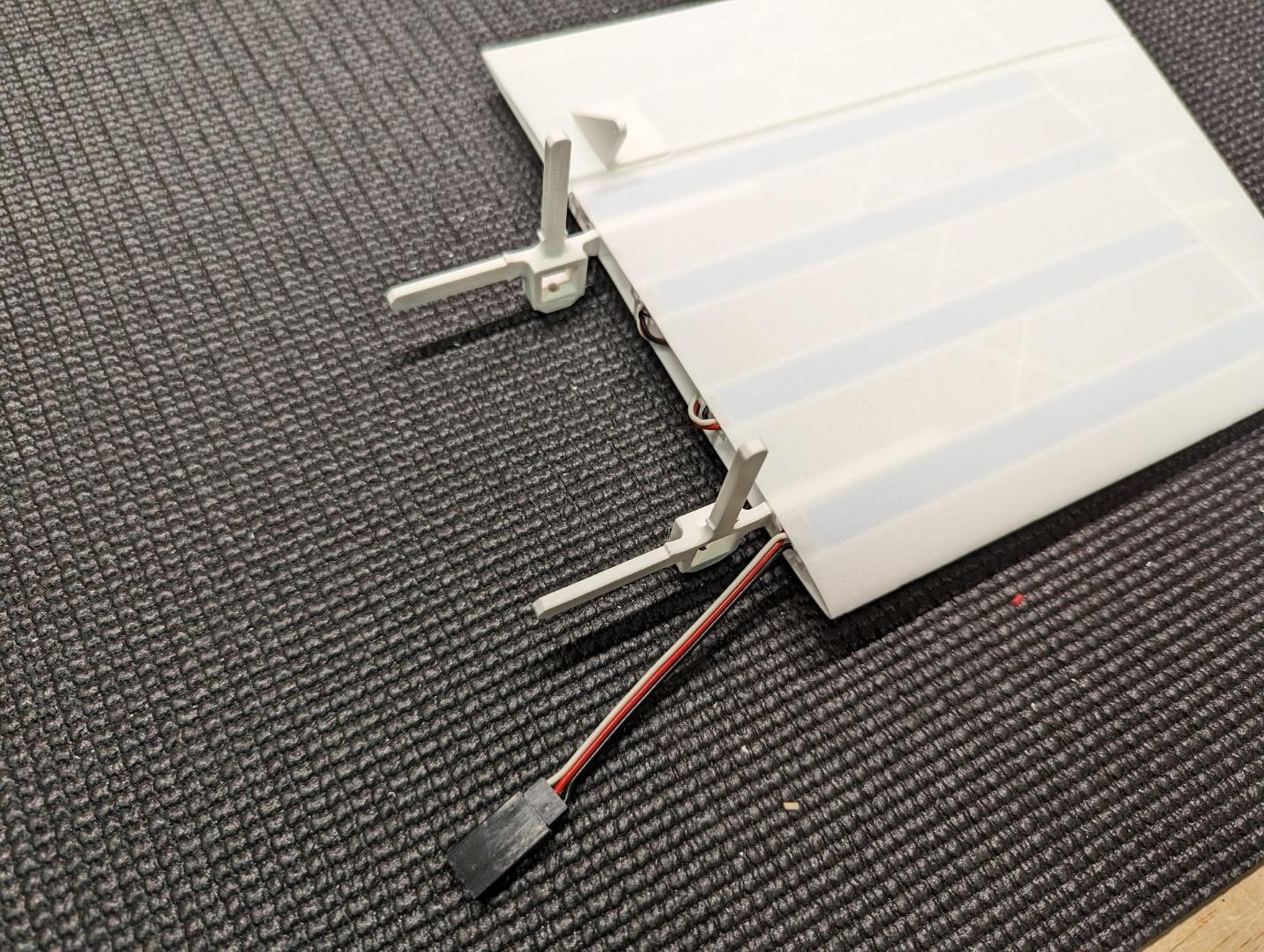 Tail mounts glued into one side of the horizontal tail