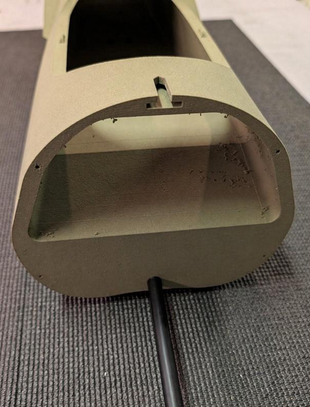 Lower joiner tube in fuselage 7