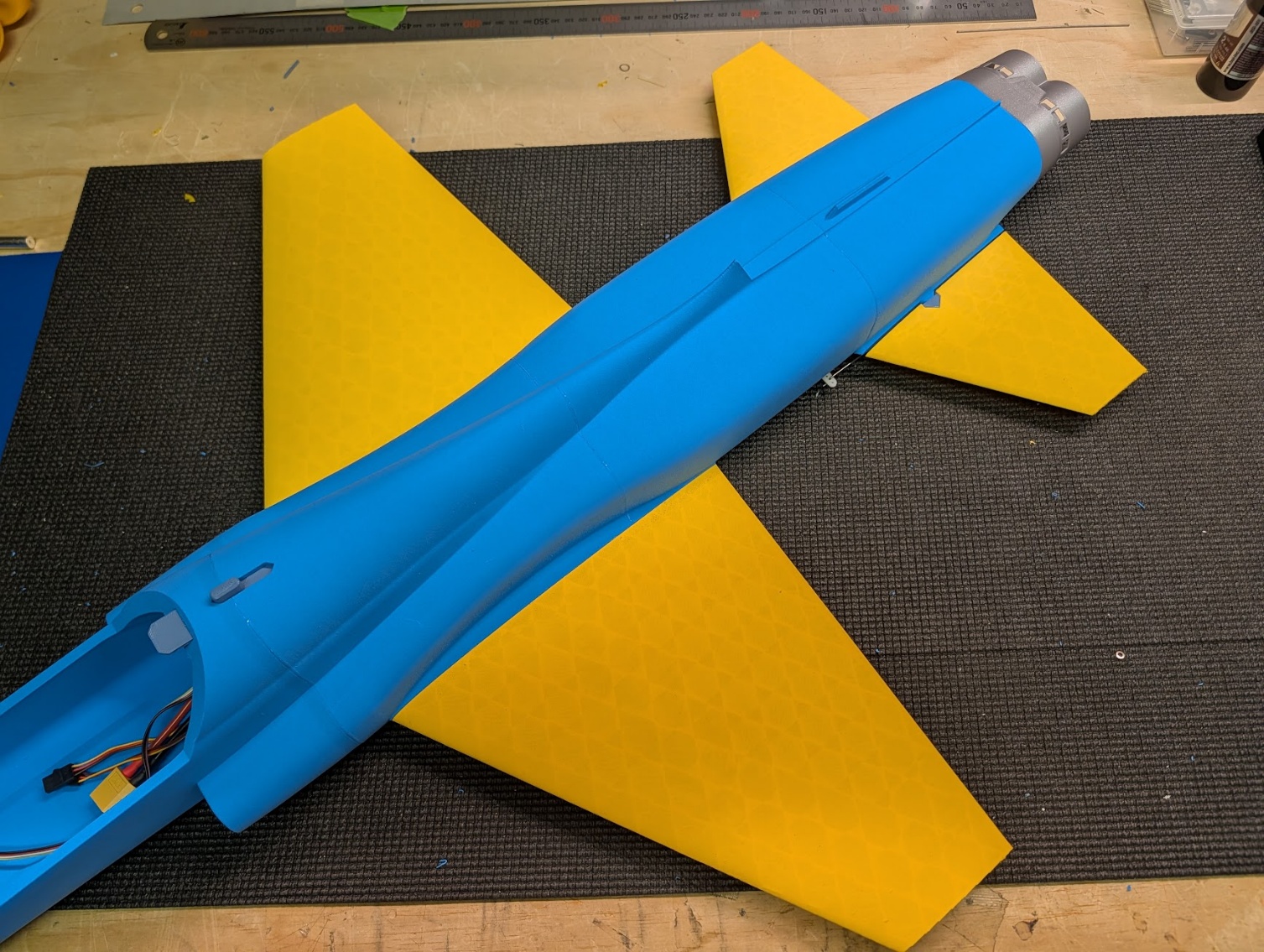 Wings glued to the fuselage