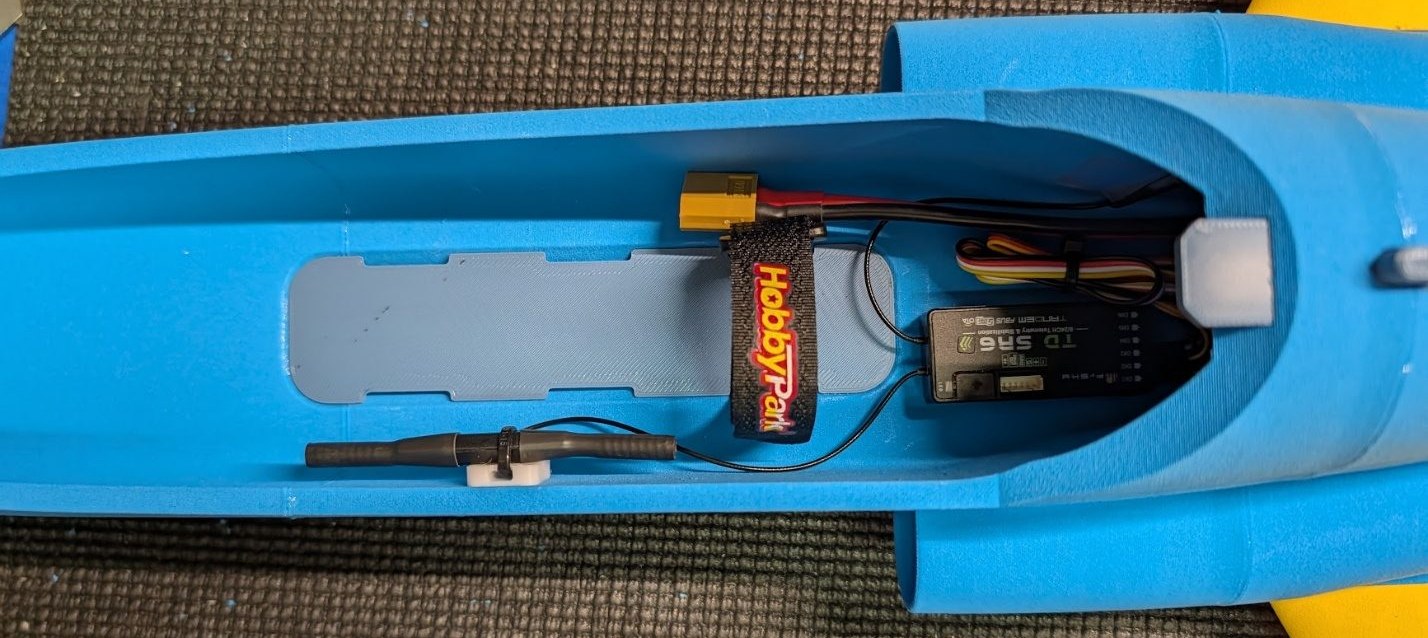 Battery tray glued into the cabin