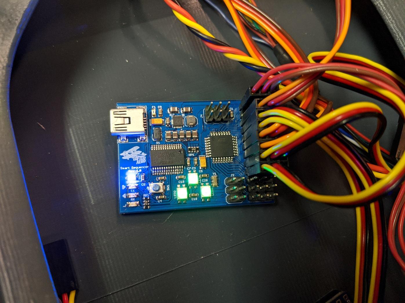 Servo extensions connected to the landing gear sequencer